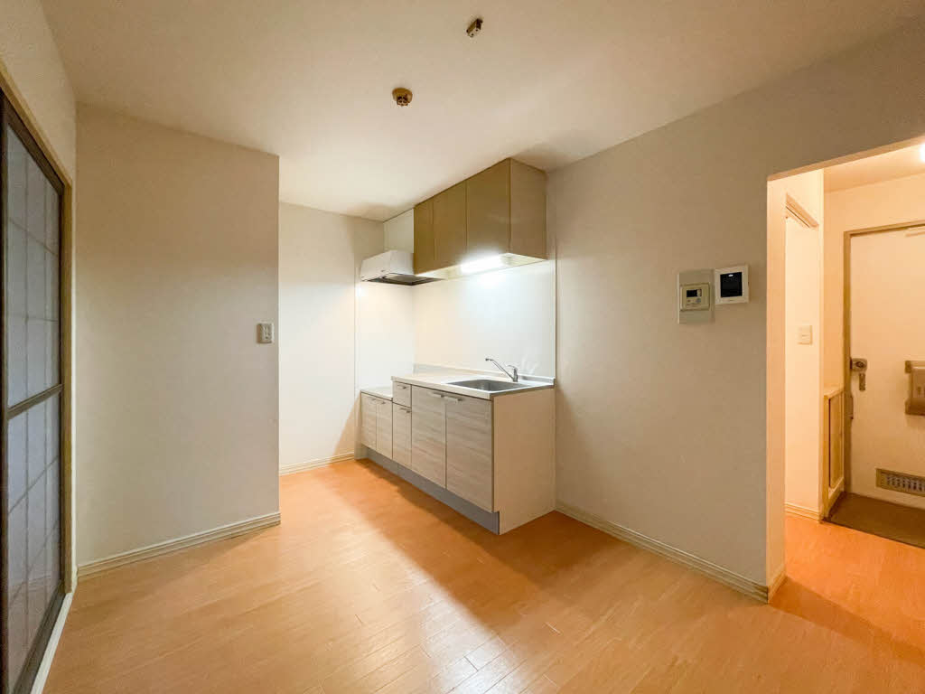 サンテラス石井 203号-2