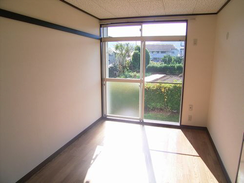 フラワ－コ－トクリハラ　Ａ 102号-4