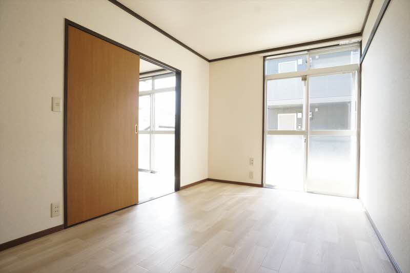 クレストヒルズ　Ｂ 102号-3