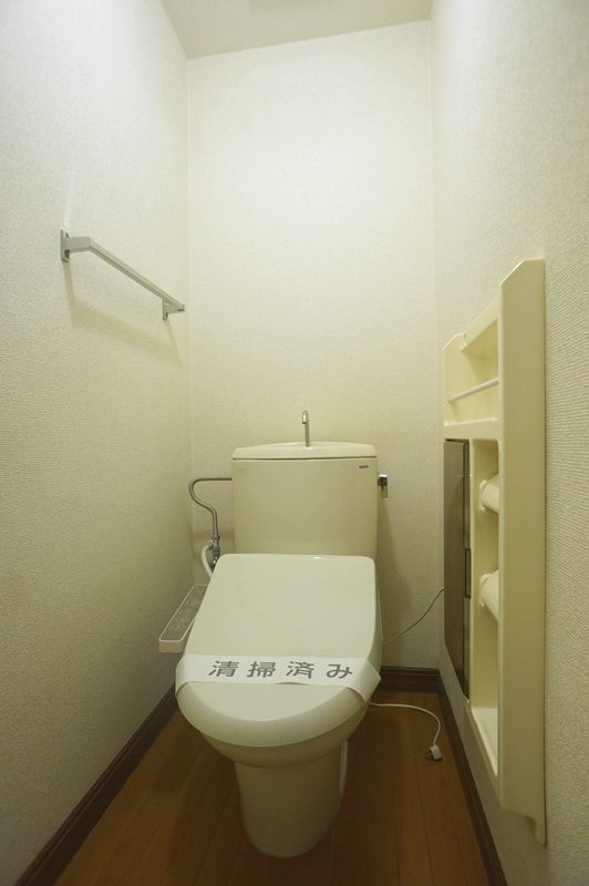 コスモ市川 202号-11