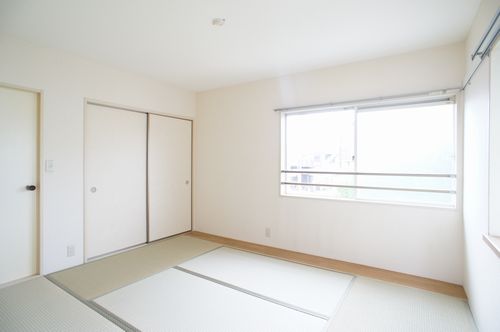 コ-ポラス銀河 202号-4