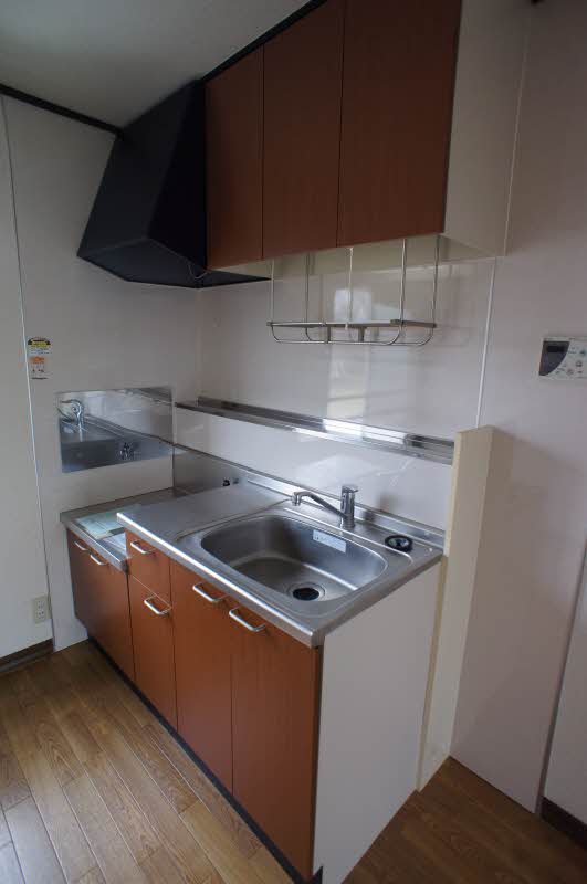 ブル－メゾン 201号-8