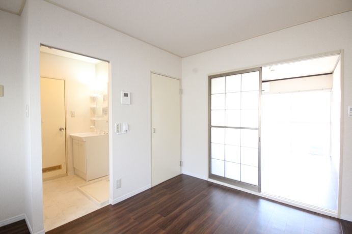 ハイツ・ベル　Ｔ 202号-3