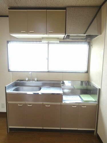 ハイツ吉川　Ｂ 203号-3