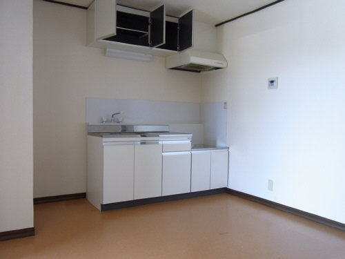 ガーデンパレスかまた F 202号-3