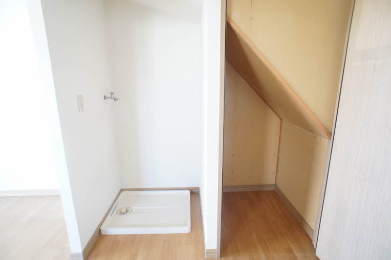 ヒルズ藤塚　Ｅ 101号-6