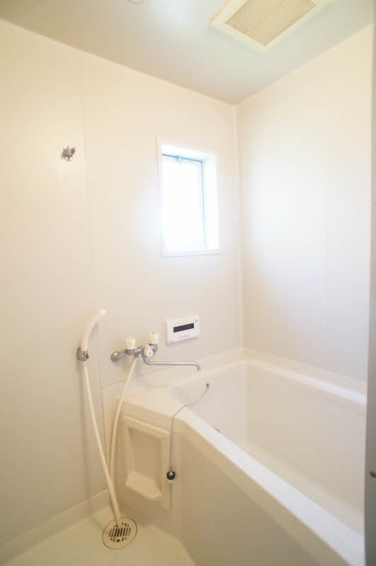 ヒルズ藤塚　Ｅ 101号-7