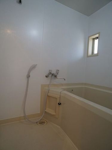 エミネンス石名坂 103号-9