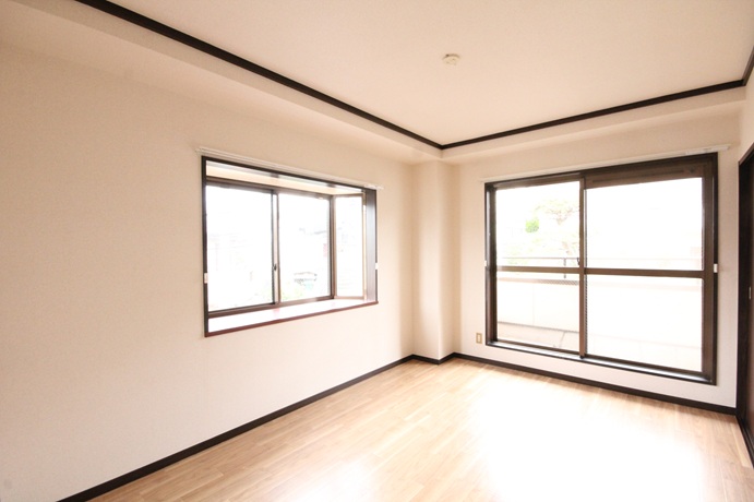 ウッディベル・港南 201号-8