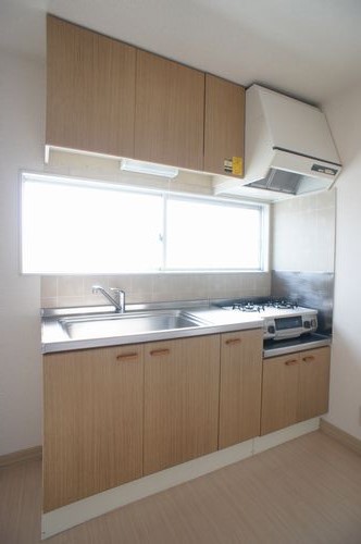 クレスト宮下　Ｃ 202号-3