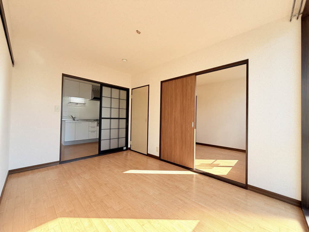 ウェルメゾン和泉 105号-8