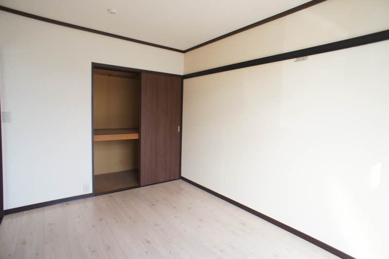 ドエル山際 103号-11