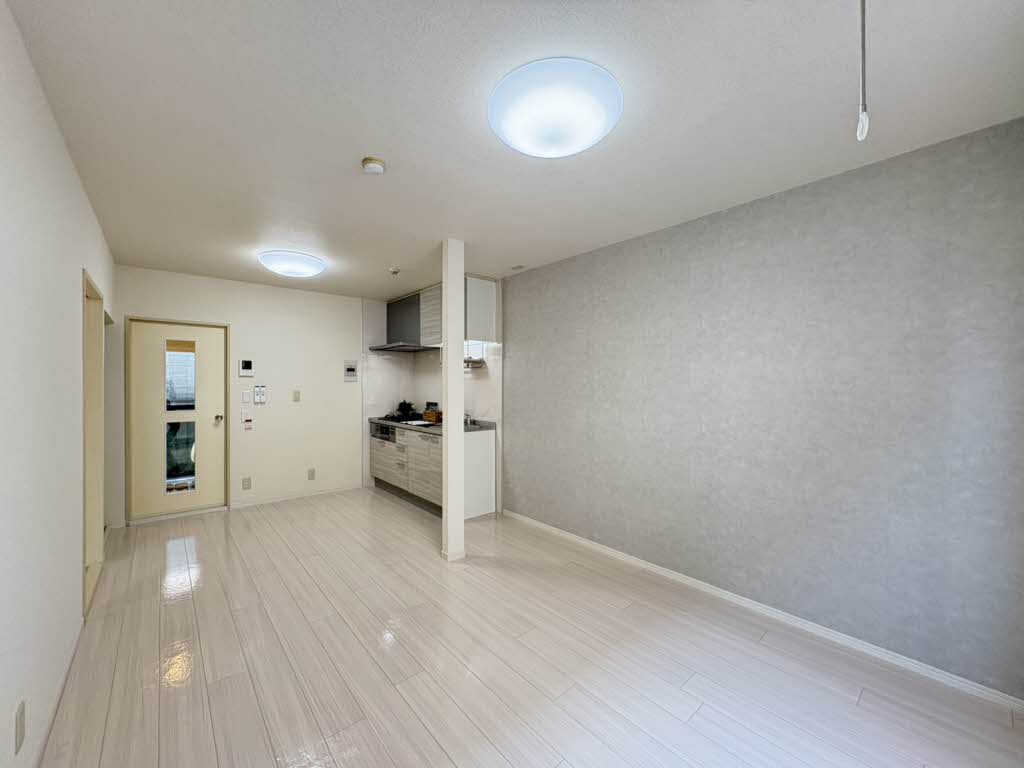 アーバンヒルズ B 102号-2