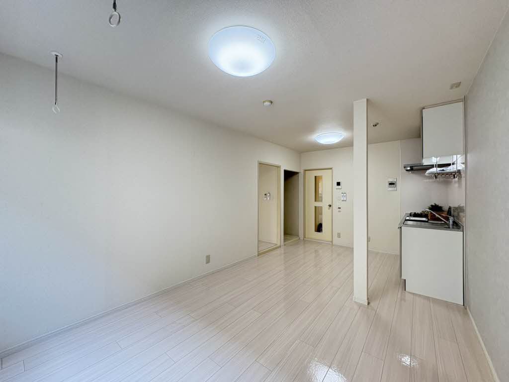 アーバンヒルズ B 102号-3