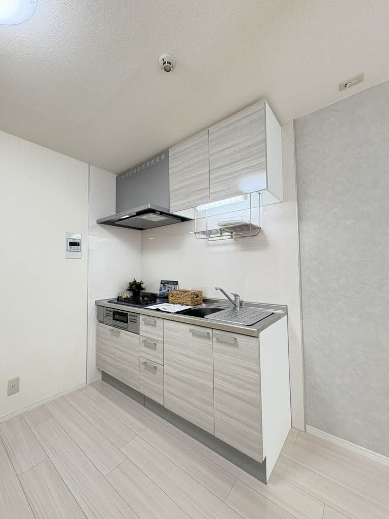 アーバンヒルズ B 102号-5