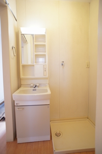 ファミール綾瀬 102号-8