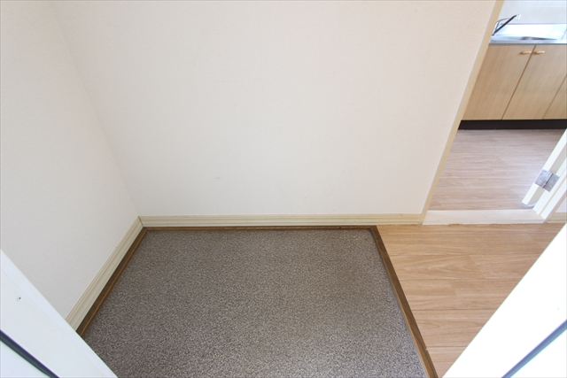 ファミール綾瀬 201号-10