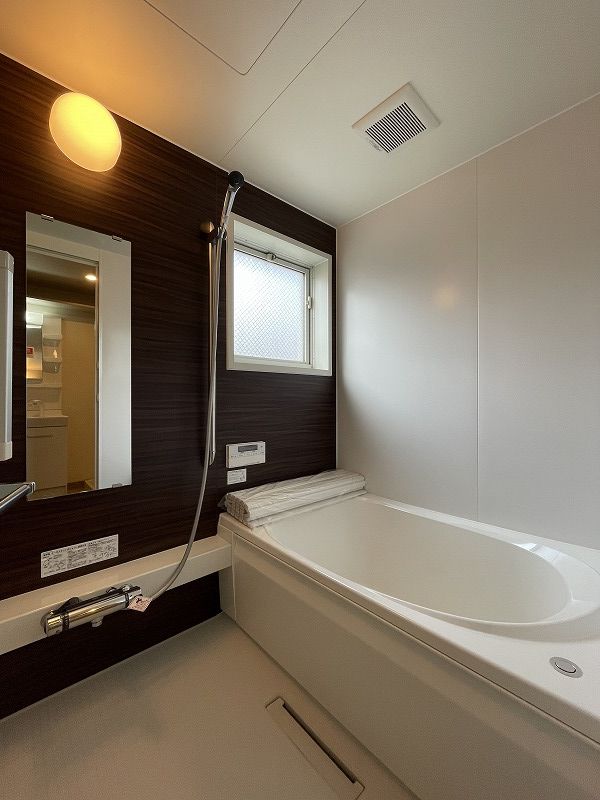 ＷＥＳＴ　ＨＩＬＬＳ　Ａ 102号-2