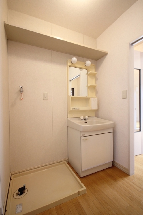 アゼリア港南台　Ａ 101号-7