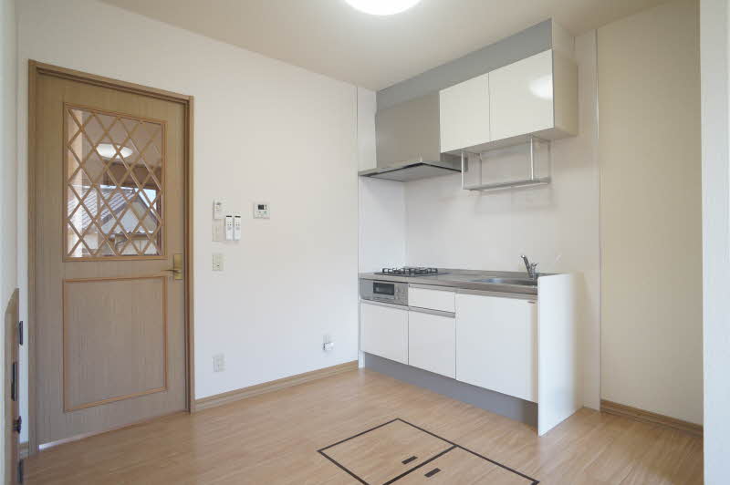 コスモフラッツ　Ａ 102号-2