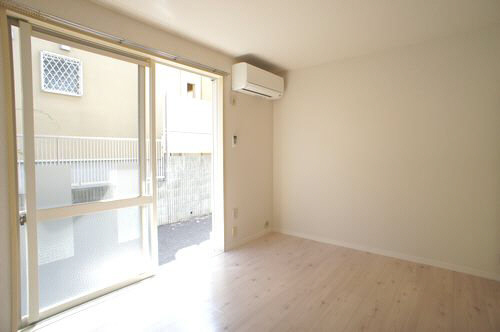 ユーハイツ　９３　Ｂ 103号-3