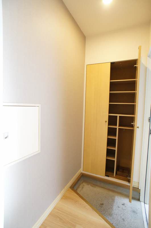 アルファーメゾン・泉 101号-8