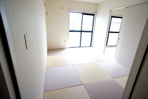 キャッスル山金 201号-8