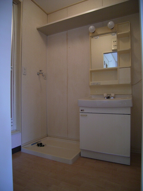 サンクレスト弐番館 203号-9