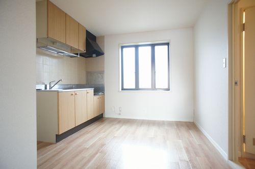 フラットたちばな 201号-2