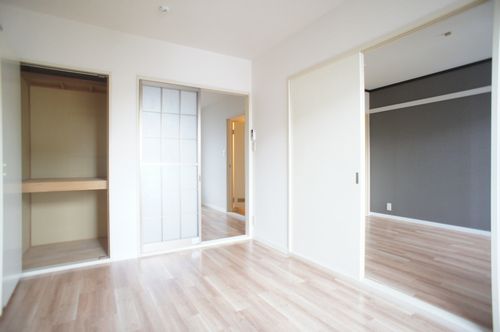 フラットたちばな 201号-6