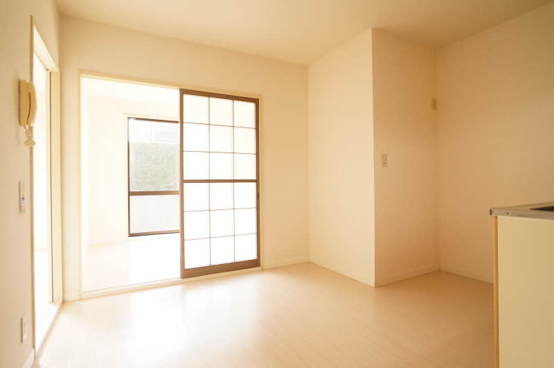 ソレイユ湘南 102号-7