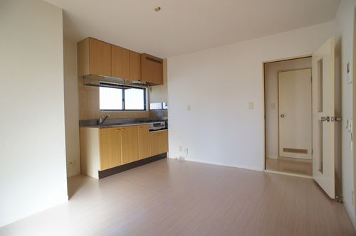 ソレイユ湘南 203号-2