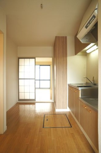 パルメゾン 103号-5