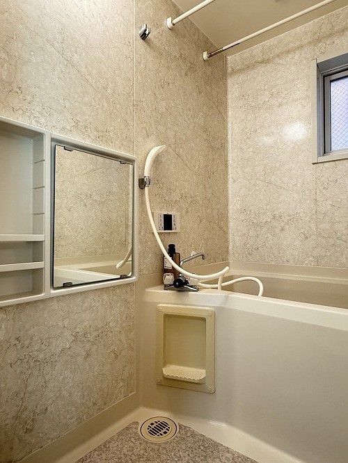 フローラルコート 103号-12