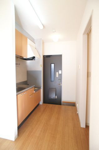 グリーンライフ・三ッ沢 102号-3