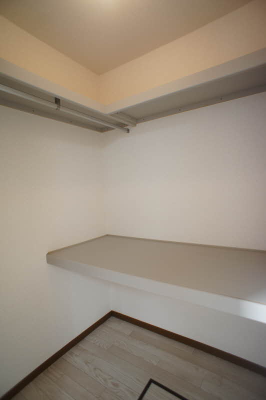 タウンコート鶴ヶ峰 102号-5