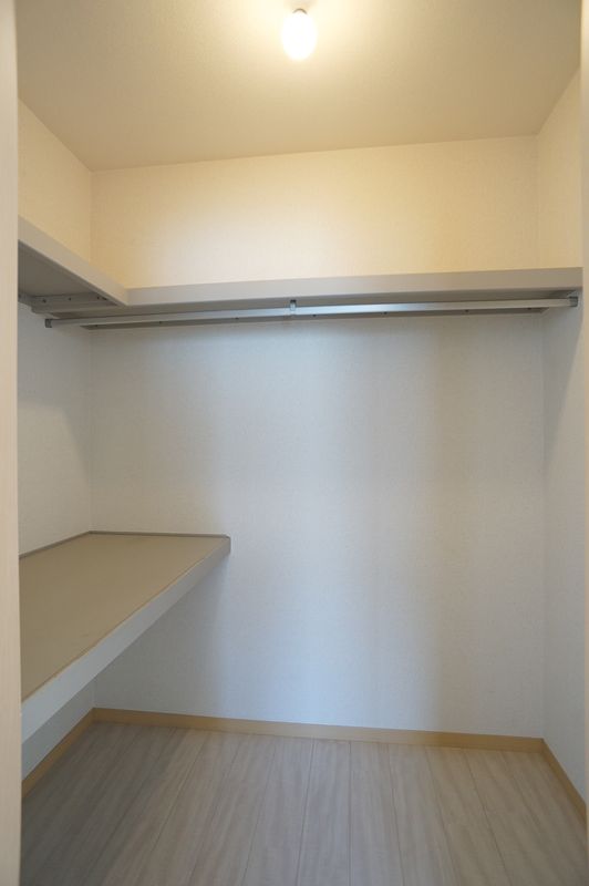 ヴェルドミール E 201号-8