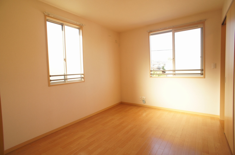 ソレアード B 201号-5