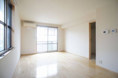 グレイス日吉台西 201号-2