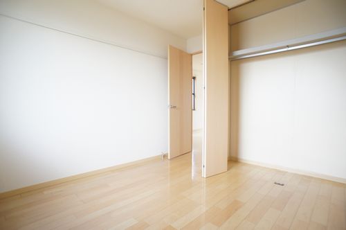 グレイス日吉台西 201号-5