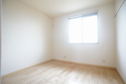 グレイス日吉台西 201号-6