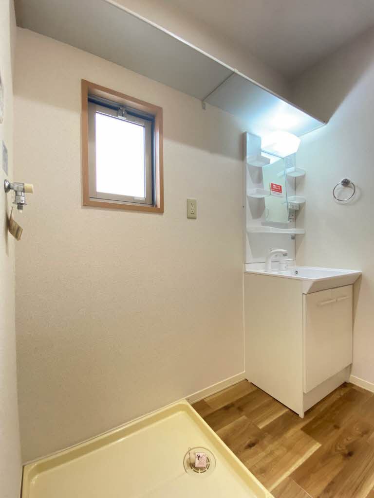 ＧＲＡＳＳ　ＣＯＵＲＴ　２ 201号-13