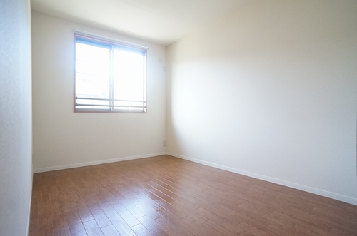 モンテベルデ Ⅱ 202号-4