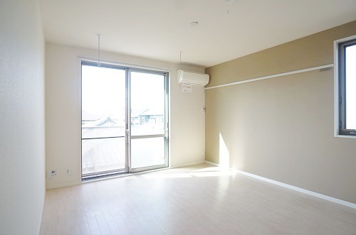 ＫＥＮ　ＣＲＥＳＴ 203号-2