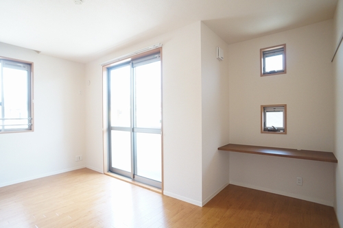 Ｅｃｏ　ＣｈａｒｍａｎｔⅤ 105号-6