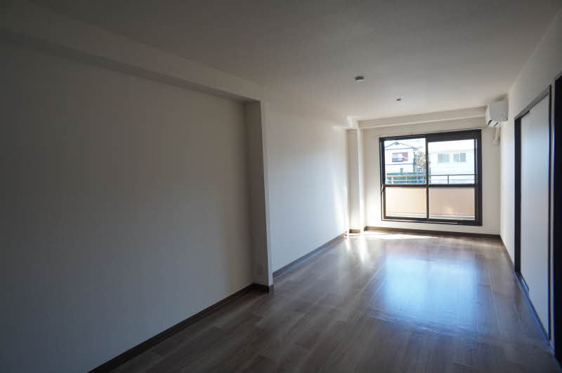 アベニューすみれが丘 203号-3