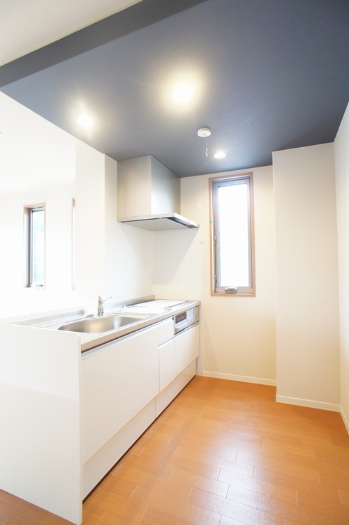 グロースラヴィーン 202号-4