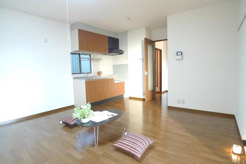 サガミヒルズ 201号-5