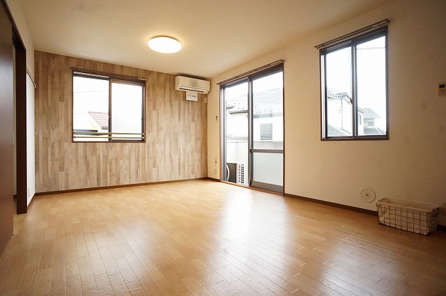 ヴィラ西ノ台 201号-2