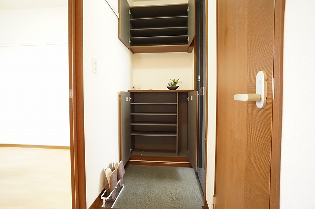 ヴィラ西ノ台 201号-8